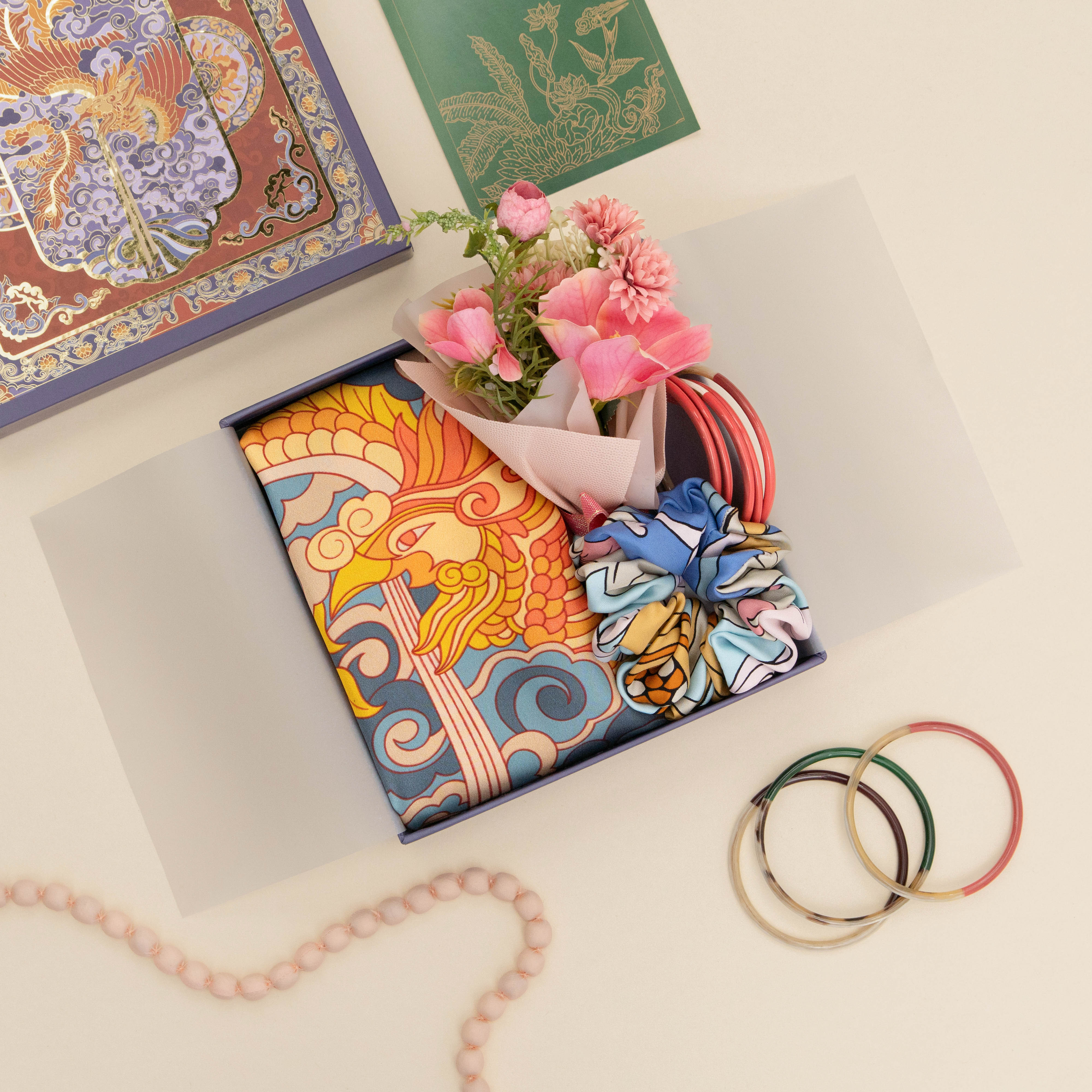 Các set quà Tơ Vàng trang nhã, tinh tế, được chăm chút đến từng chi tiết