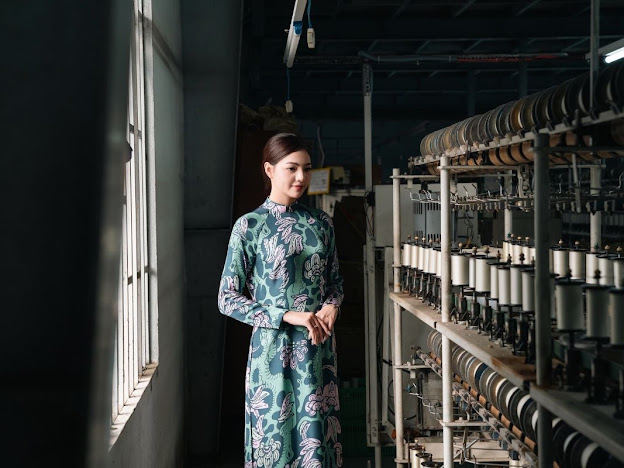 Áo dài Vườn Thanh Xuân mang vẻ đẹp trẻ trung, duyên dáng và tinh tế 