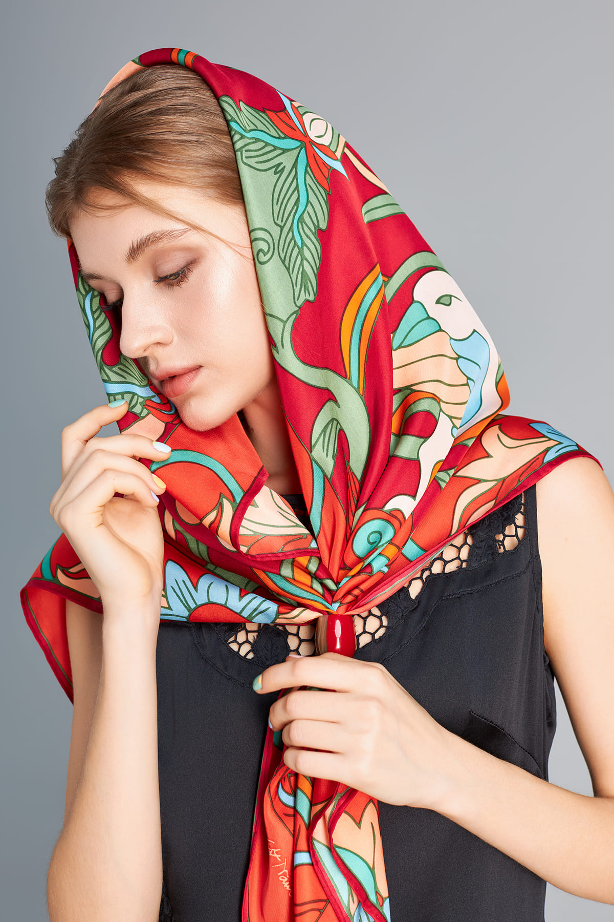 Khăn lụa Phượng Điểu/ Đỏ/ Size 65x65
