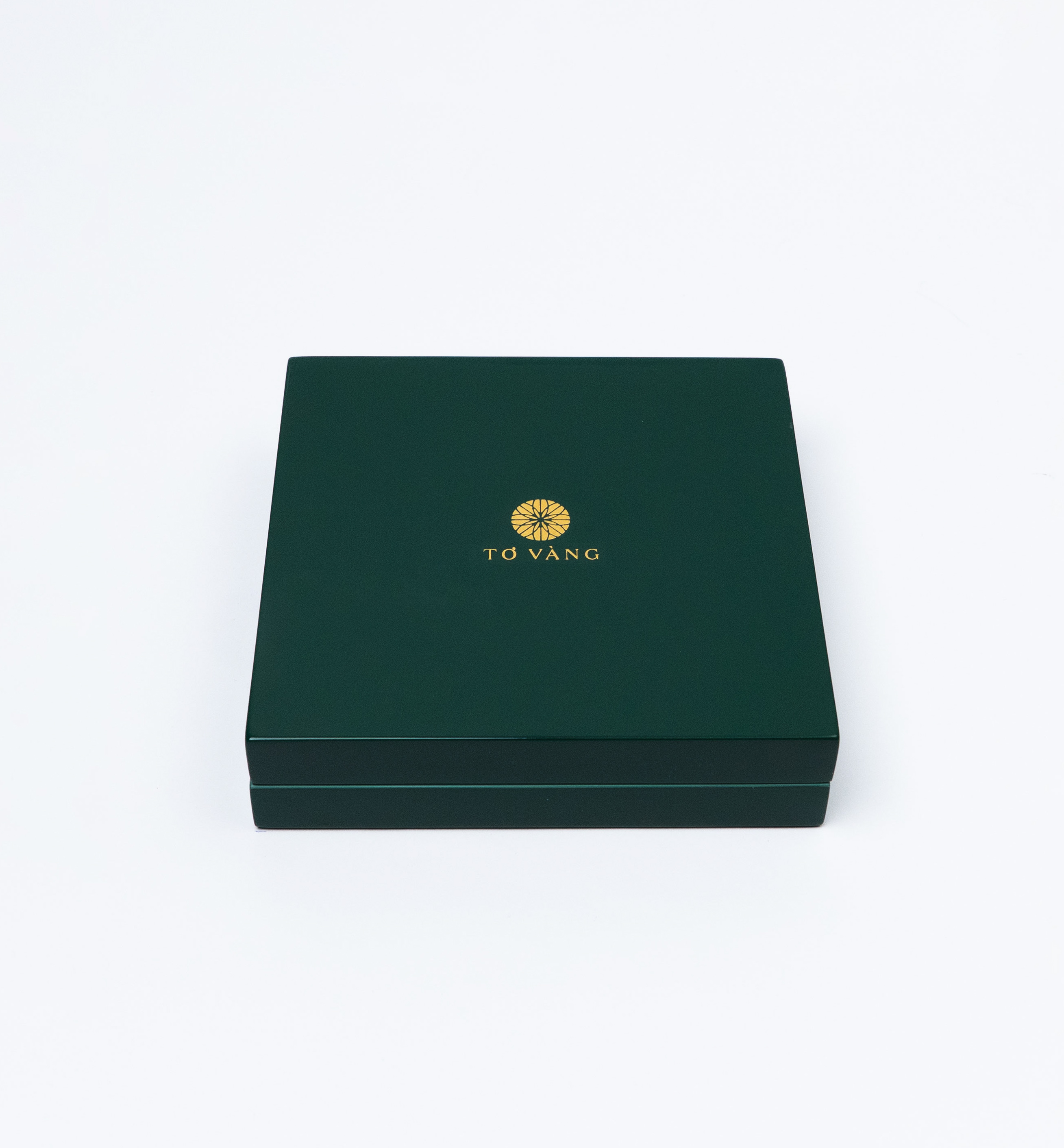 Hộp sơn mài Tơ Vàng