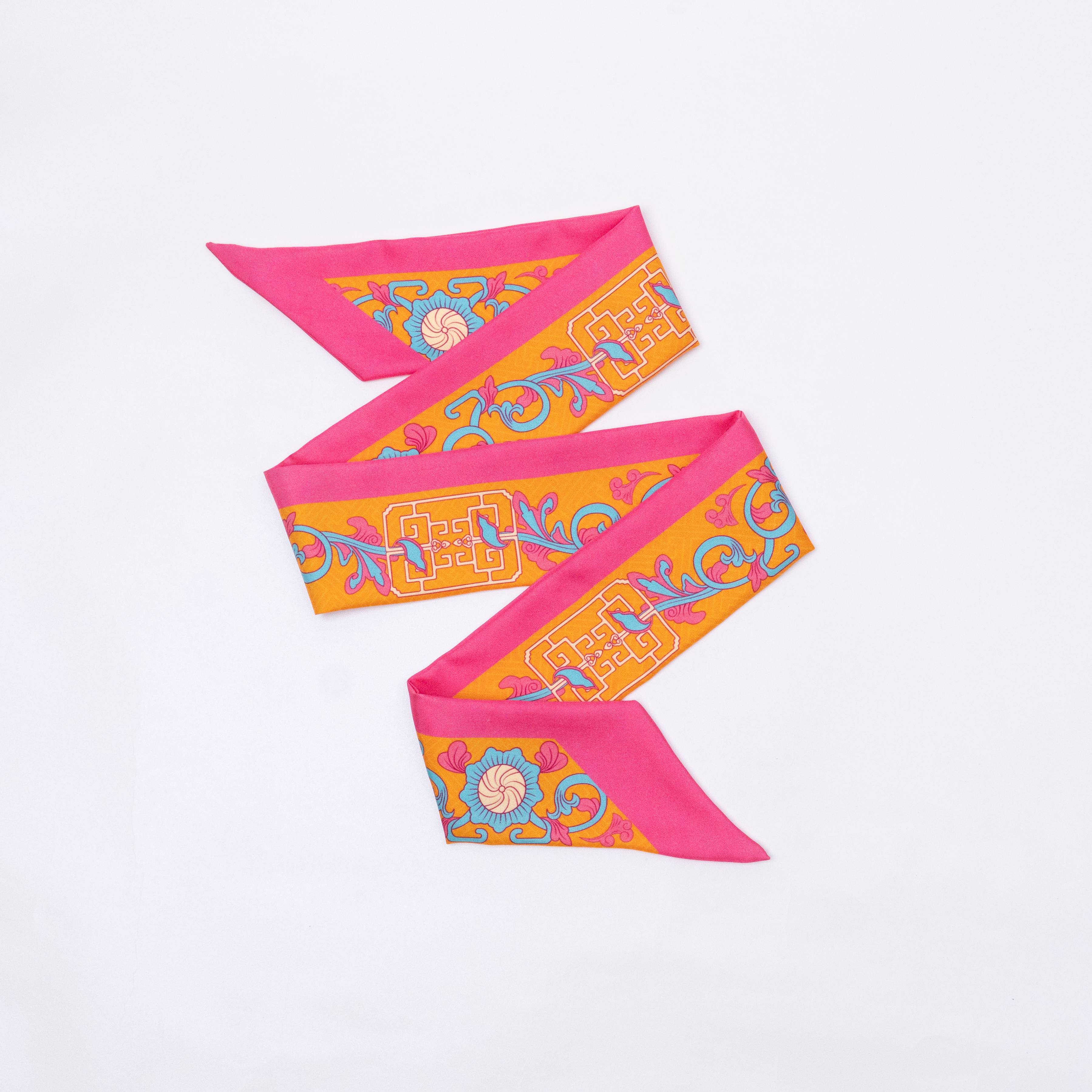 Khăn lụa Twilly Thạch Lựu Khai Hoa/ Hồng