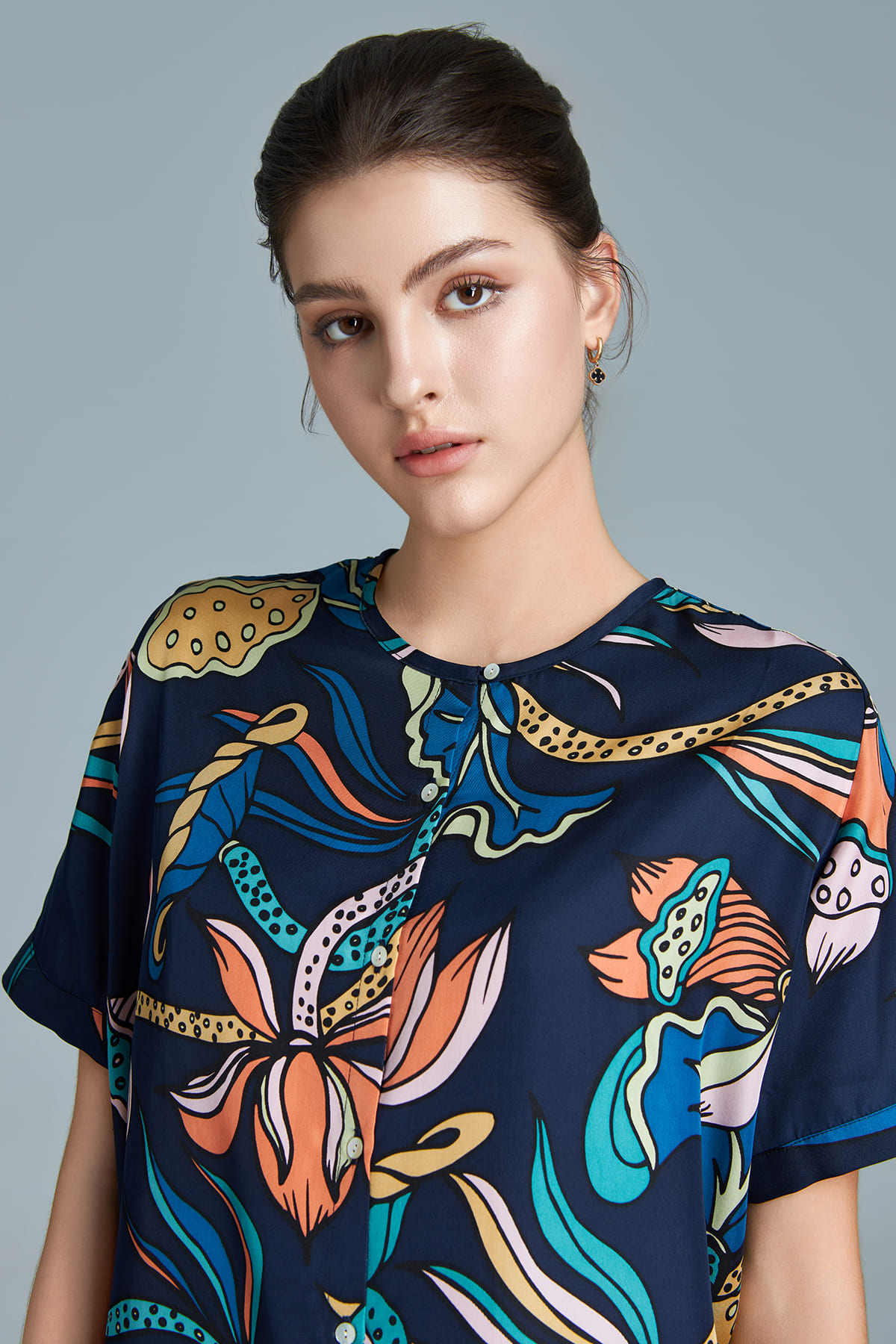 Áo lụa Myra/ Liên Hoa Vũ/ Xanh Navy