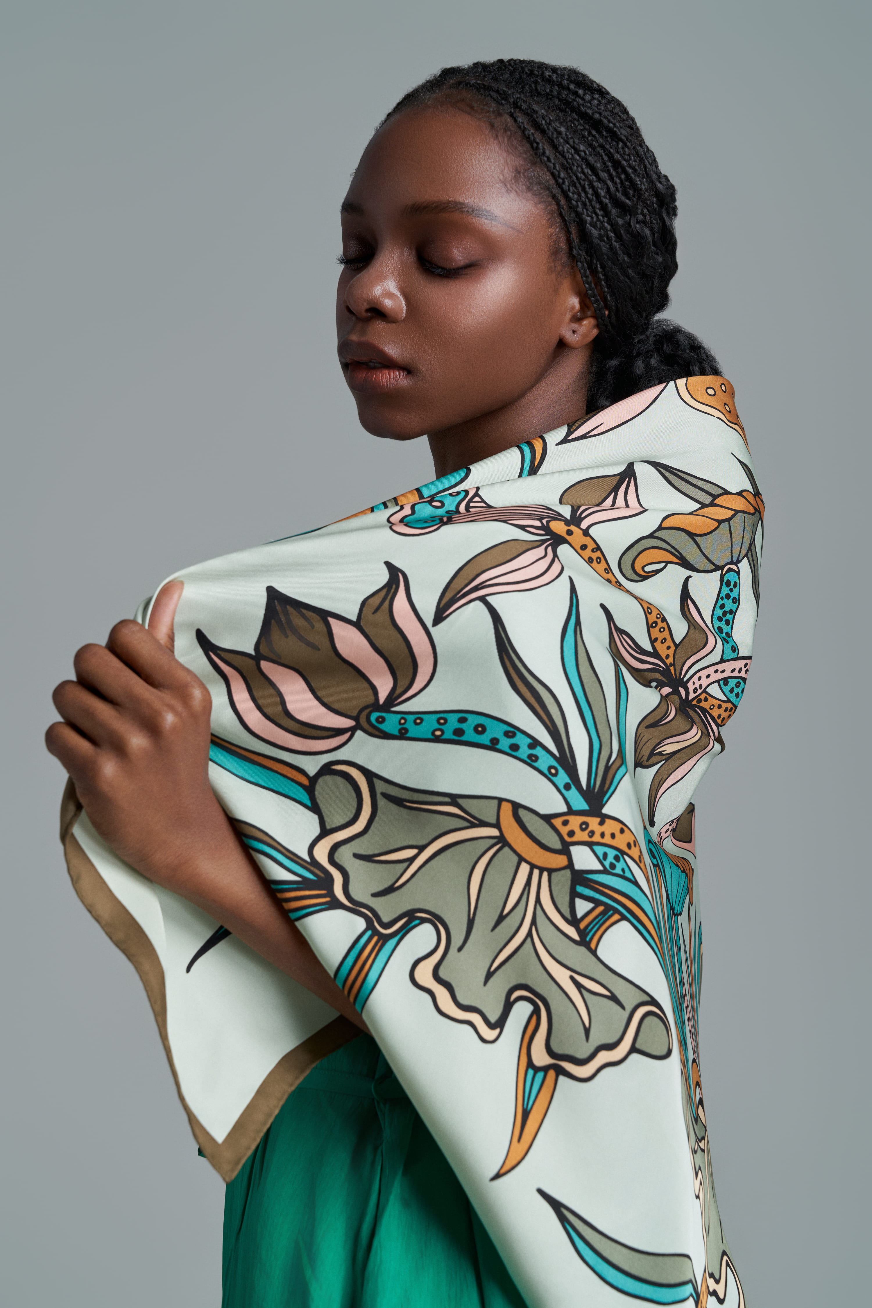 Khăn lụa Liên Hoa Vũ/ Kaki/ Size 55x55