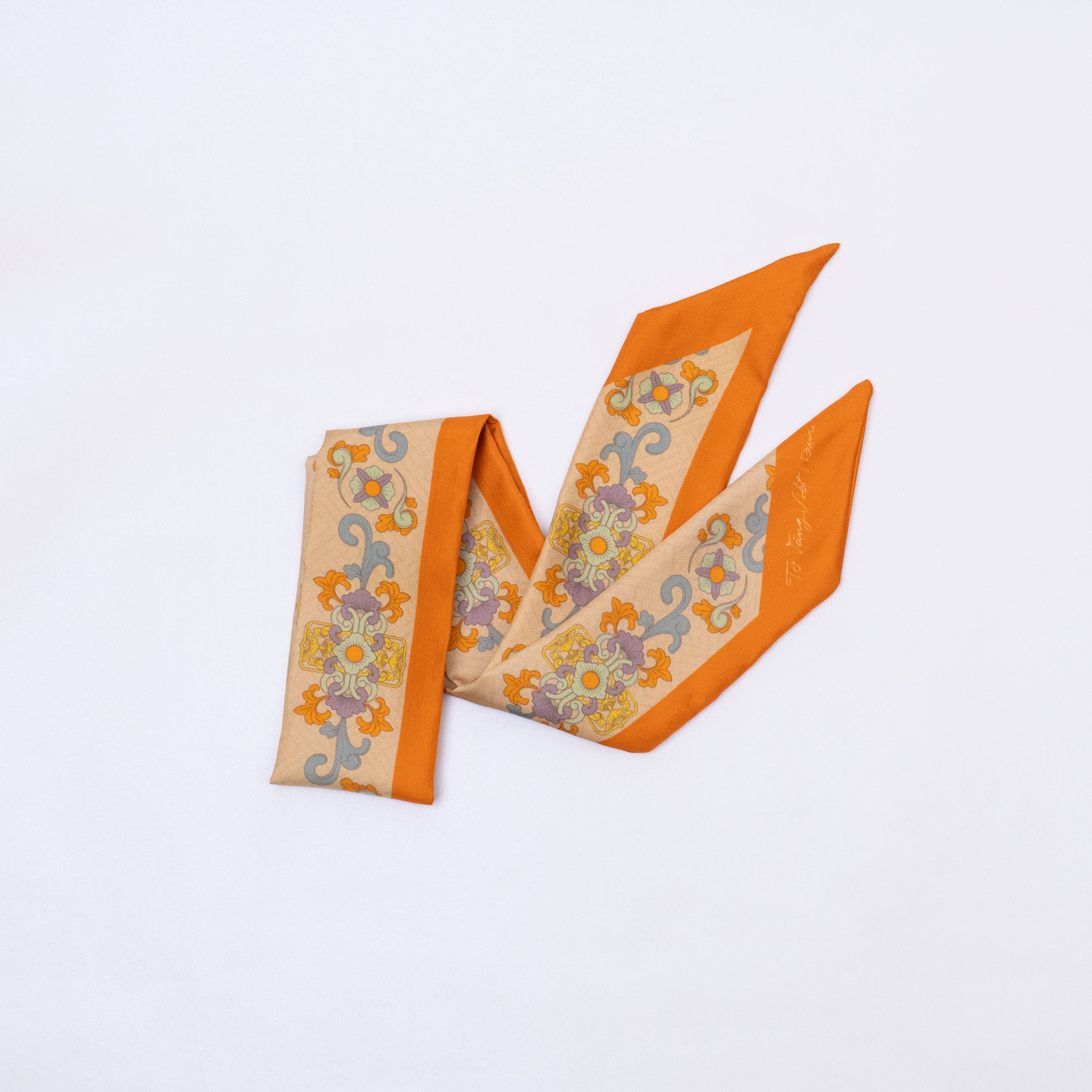 Khăn lụa Twilly Mãn Cầu Khởi Phúc/ Cam