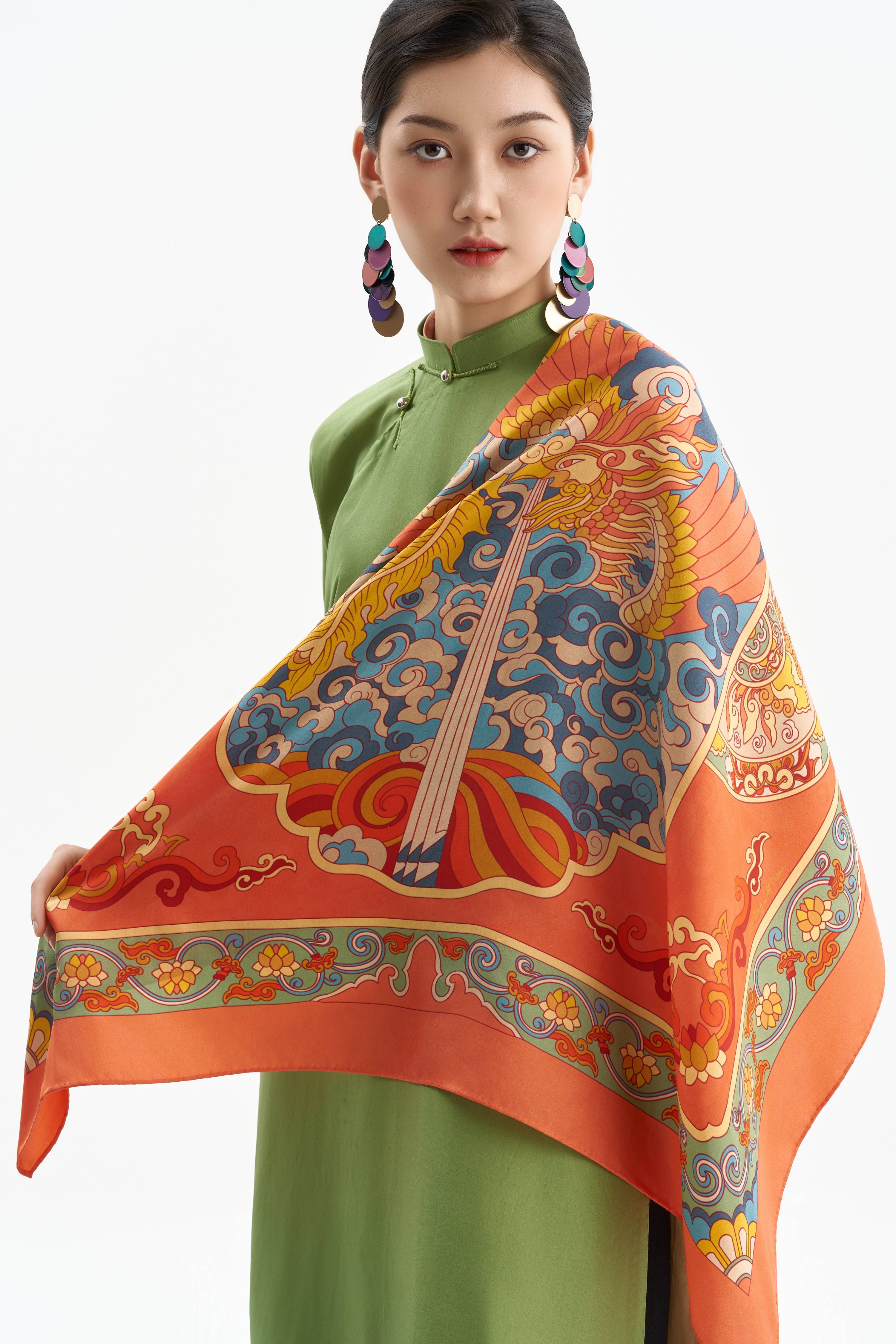 Khăn lụa Phượng Ảnh Lưu Vân/ Cam Đào/ Size 90x90
