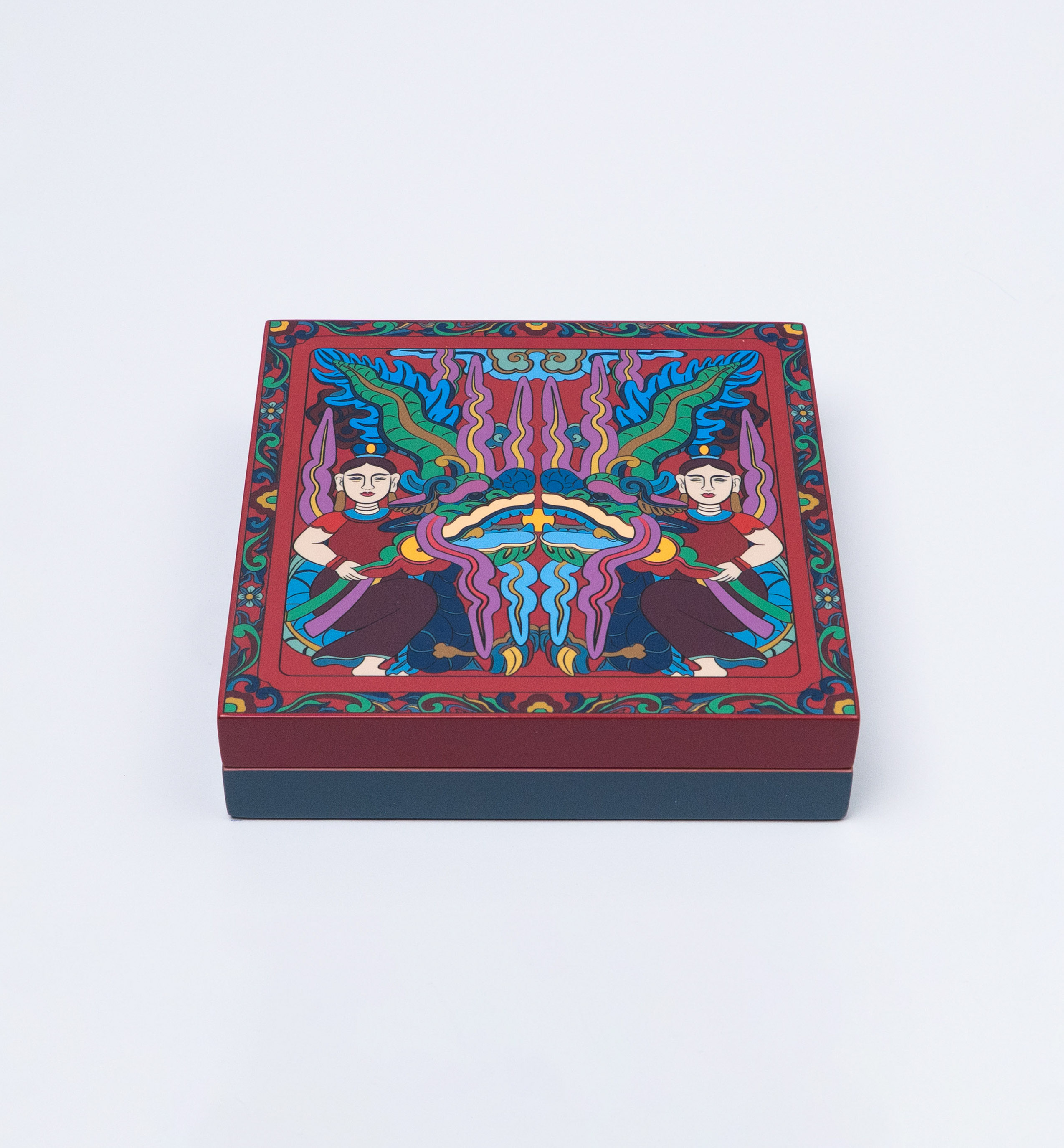 Hộp sơn mài Long Tiên Chi Mộng