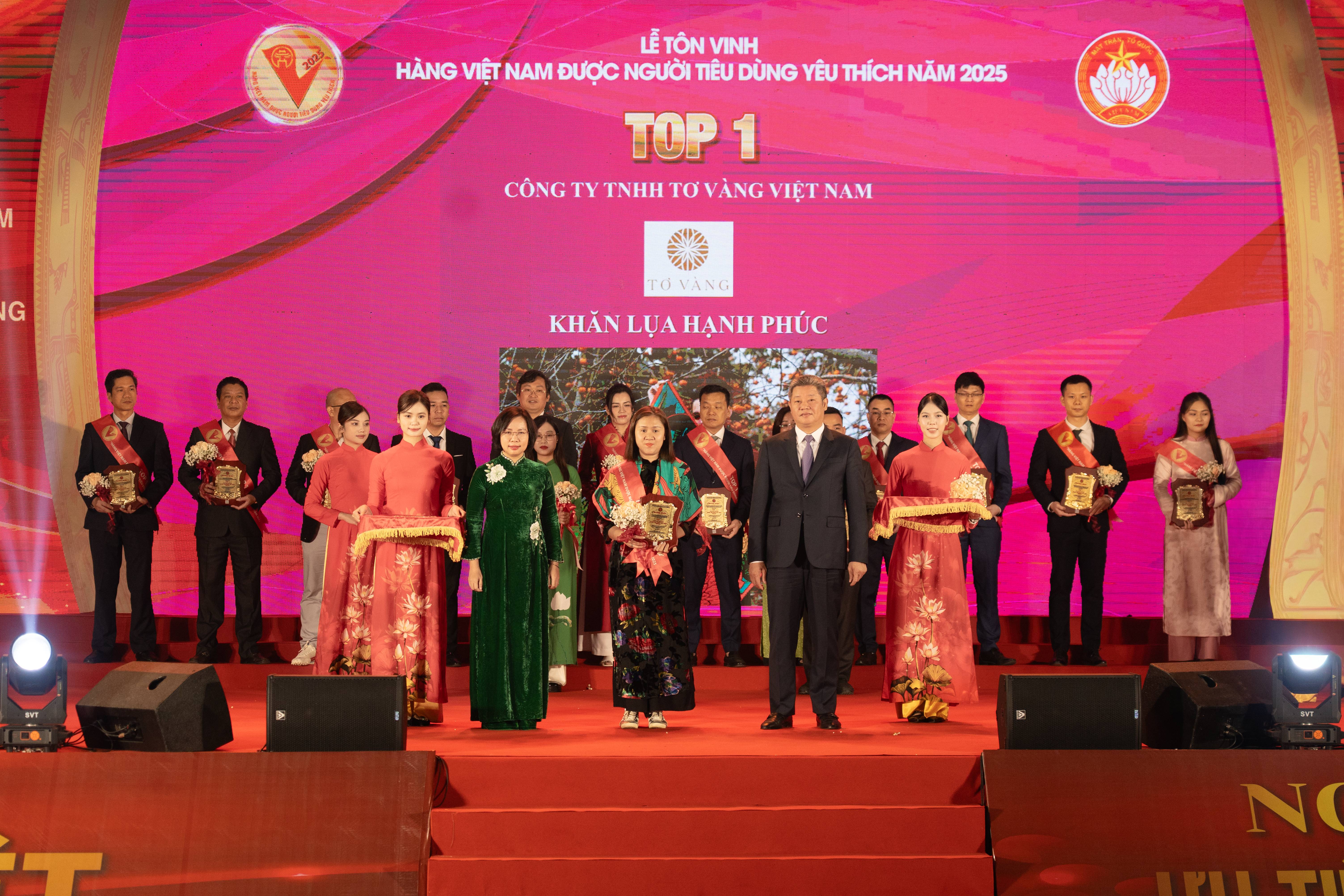 Tơ Vàng được vinh danh Top 1 “Hàng Việt Nam được người tiêu dùng yêu thích” năm 2025